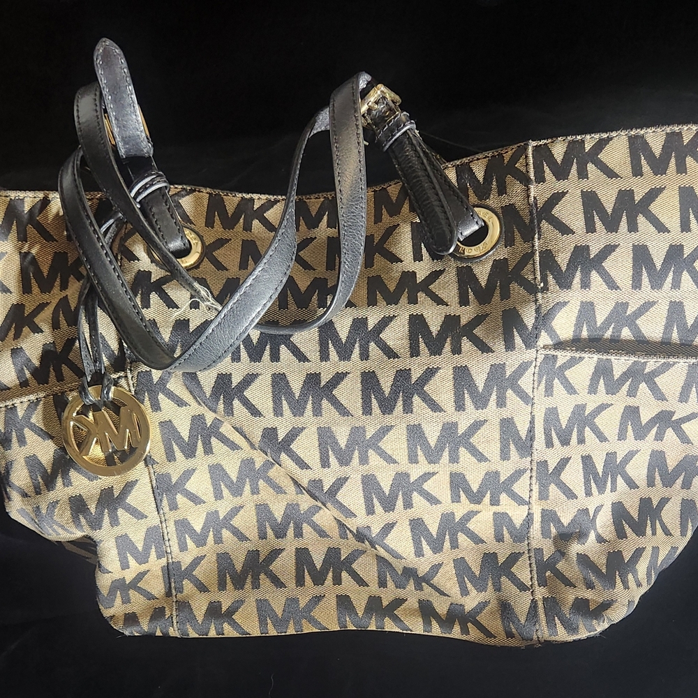 Michael Kors Black and Tan Iconic Tote